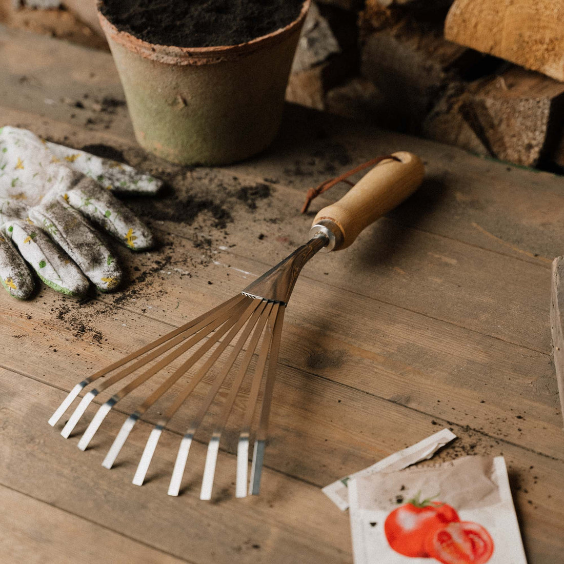 Teräksinen käsiharava