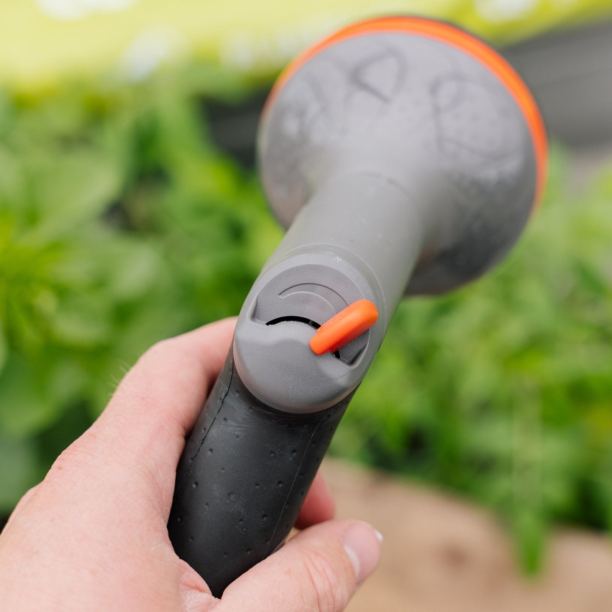 Comfort - suihkupistooli juurille