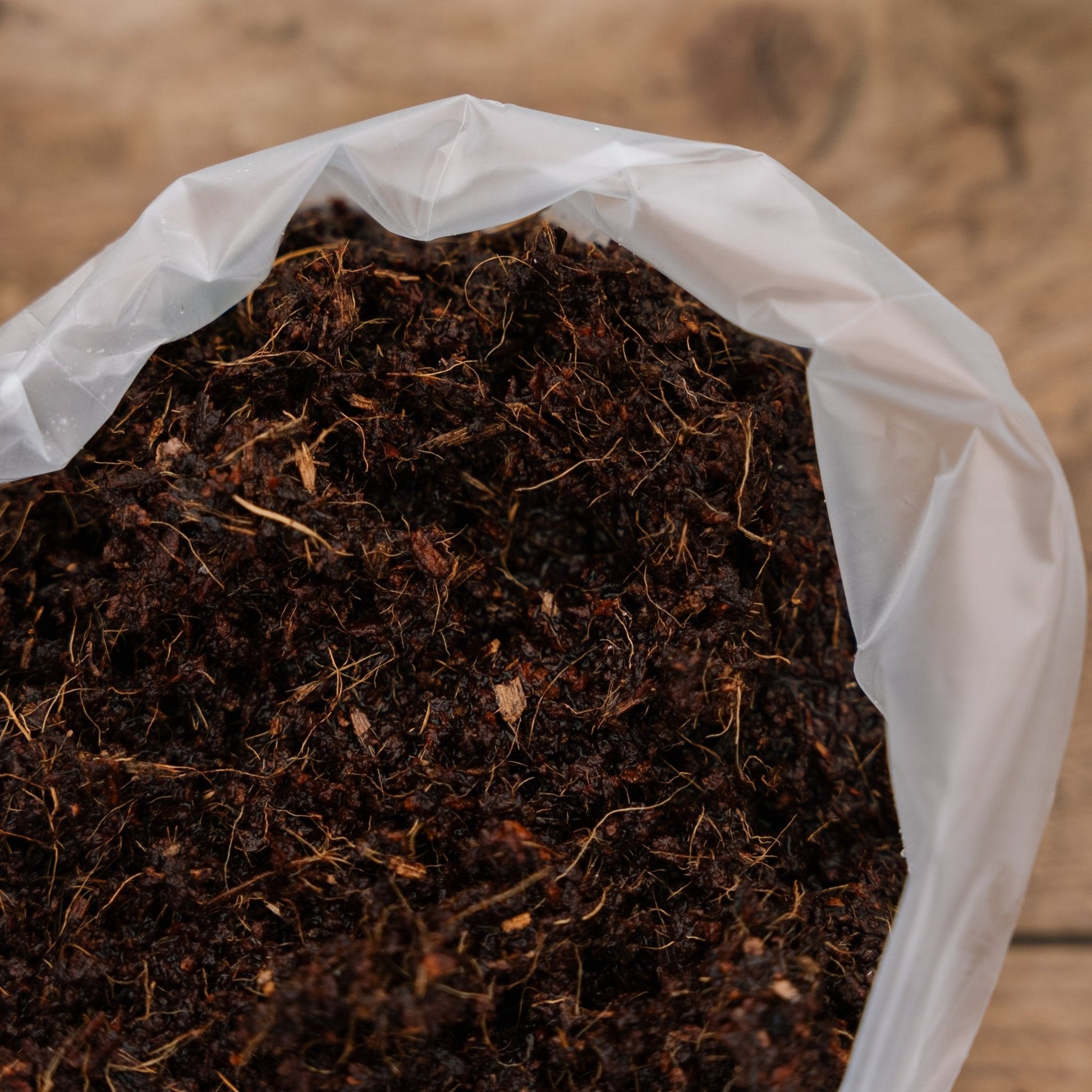 Kookosmulta 1 litra, 10x10 cm