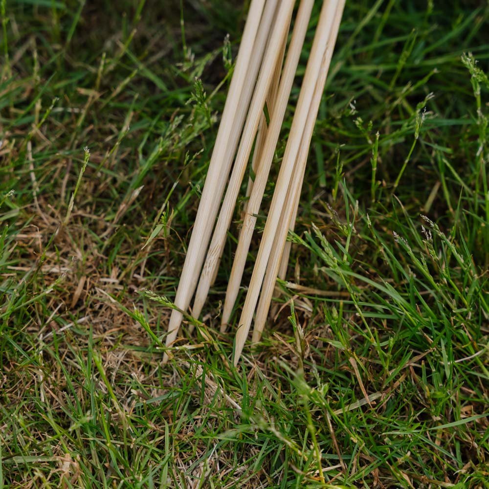 Kukkatikut. Korkeus 60 cm, 10 kpl/nippu