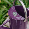 Metallinen kastelukannu, 4,5 l, syvän violetti