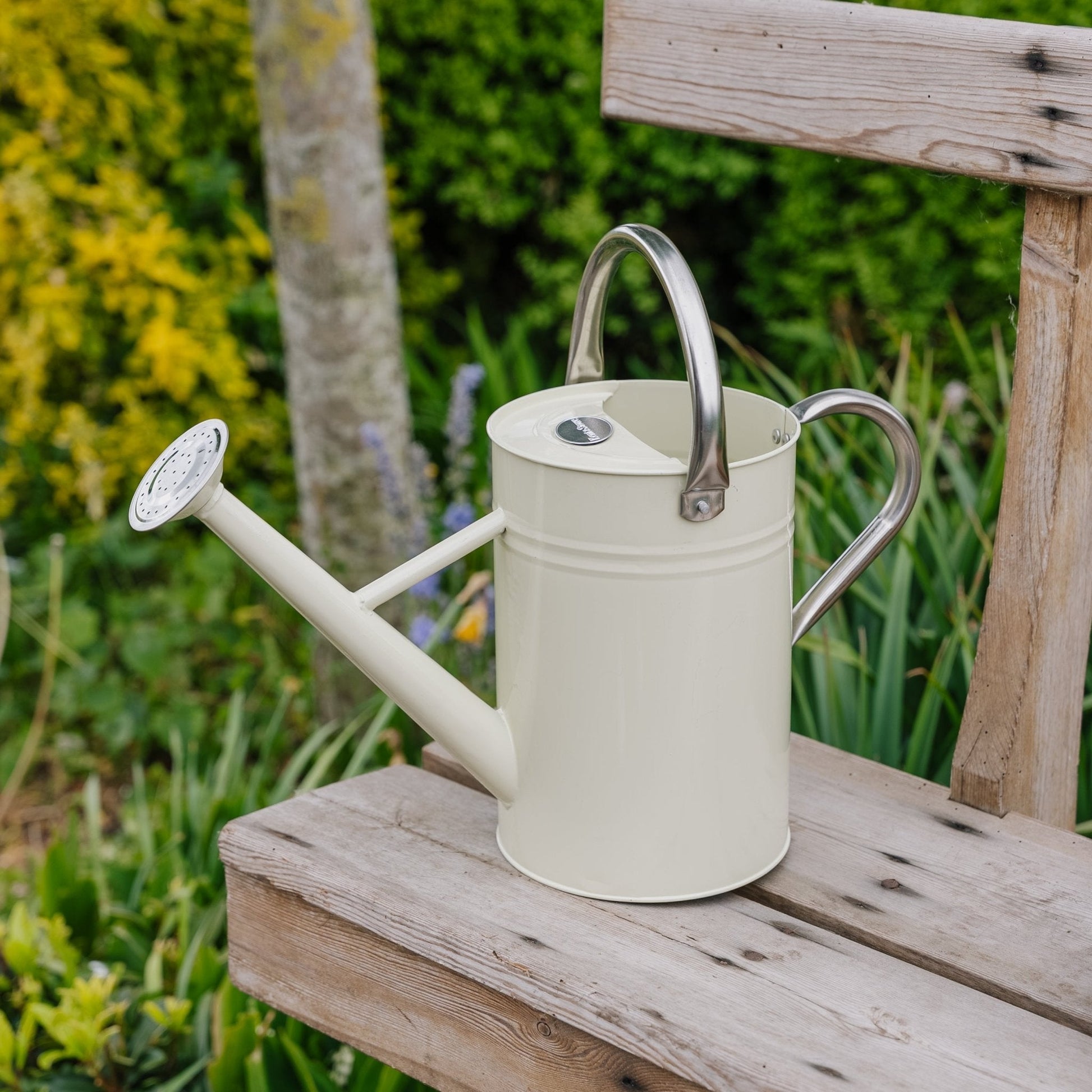 Metallinen kastelukannu, 4,5 l, vintage - kerma