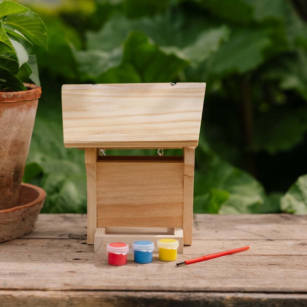 Tee - se - itse lintupöytä maalaussetillä